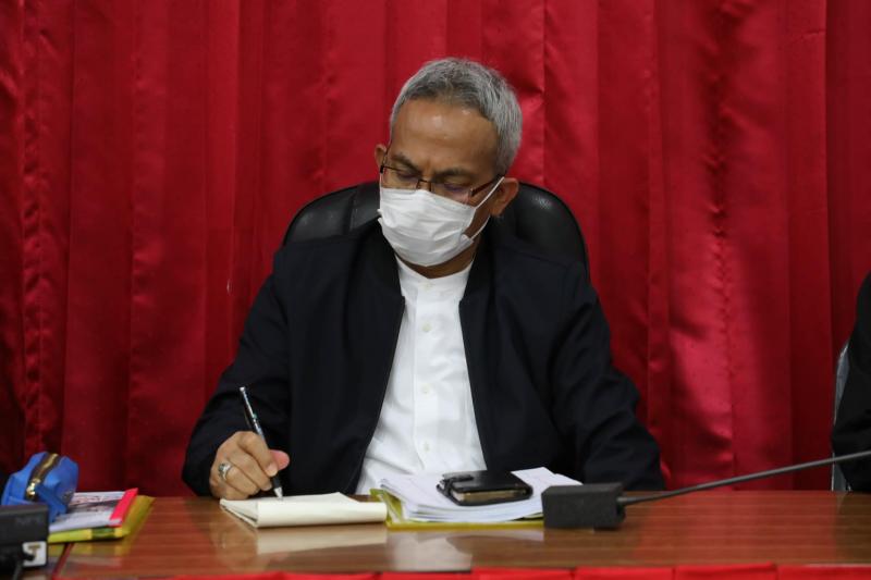 รมว.พม. ลงพื้นที่จ�