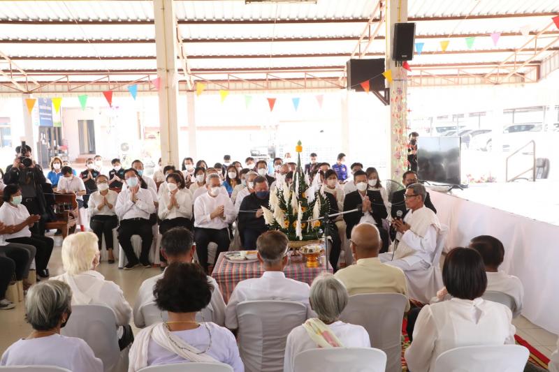 รมว.พม. เป็นประธาน�