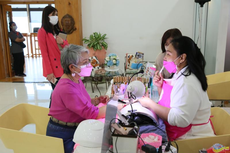 รมว.พม. เป็นประธาน�