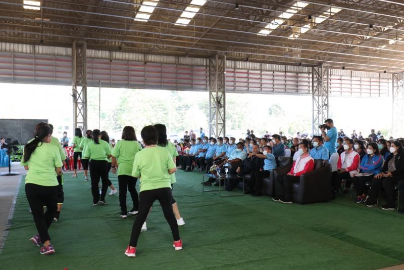 รมว.พม. เป็นประธาน�
