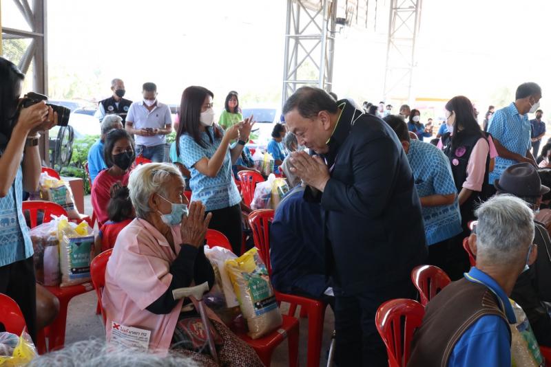รมว.พม. เป็นประธาน�