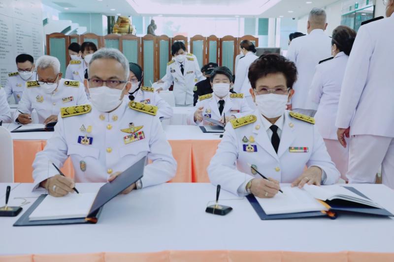 ปลัดกระทรวงพม. นำค