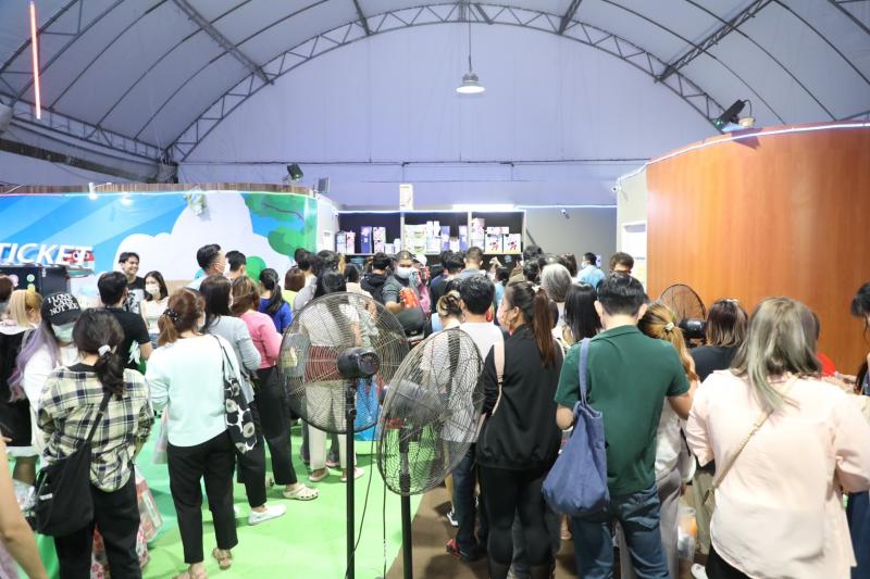 เก็บตกภาพบรรยากา�