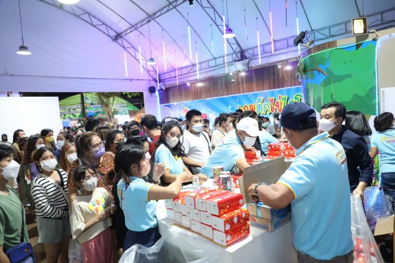เก็บตกภาพบรรยากา�