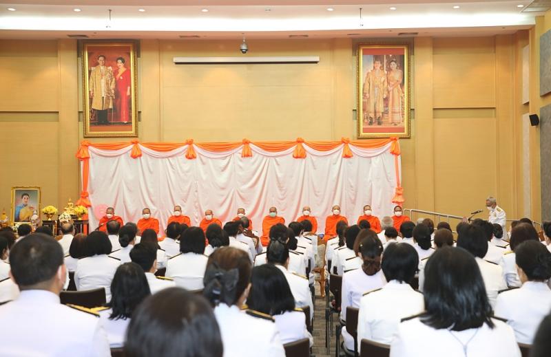 รมว.พม. เป็นประธาน�