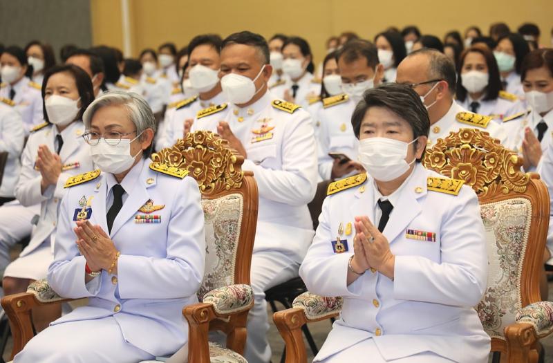 รมว.พม. เป็นประธาน�