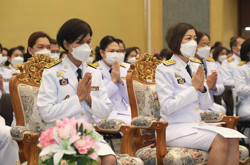 รมว.พม. เป็นประธาน�