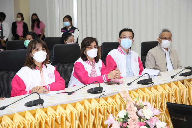 รมว.พม. เป็นประธาน�