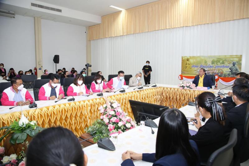 รมว.พม. เป็นประธาน�