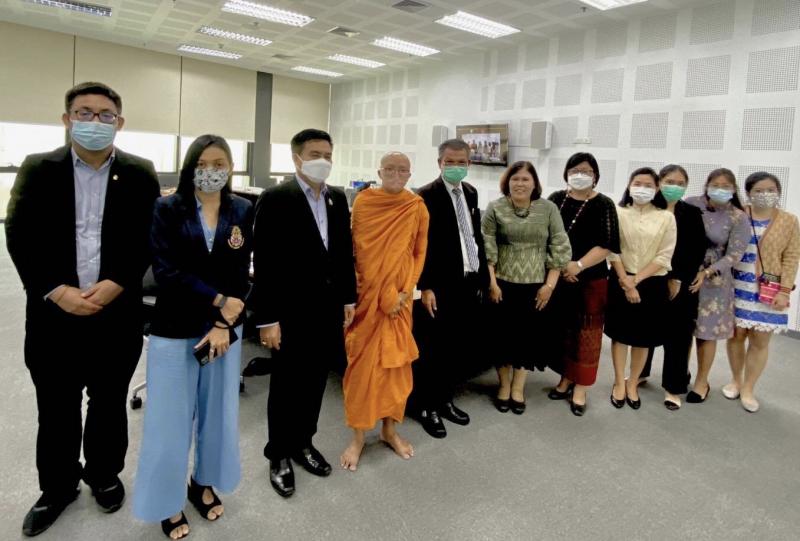 ผู้ตรวจราชการกระ�