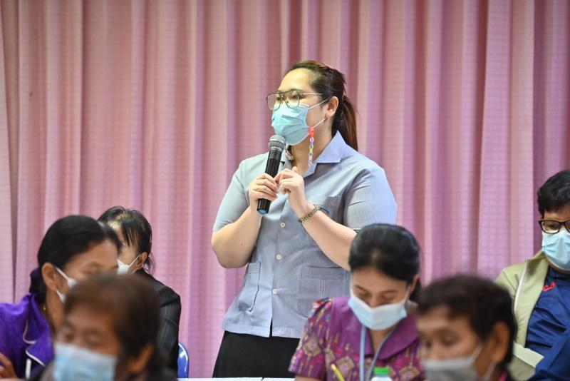 รมว.พม. ขับเคลื่อน�
