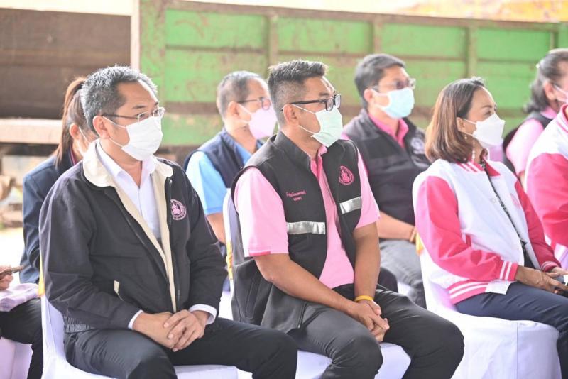 รมว.พม. เปิดอบรม อพ�
