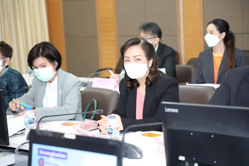 รมว.พม. เป็นประธาน�