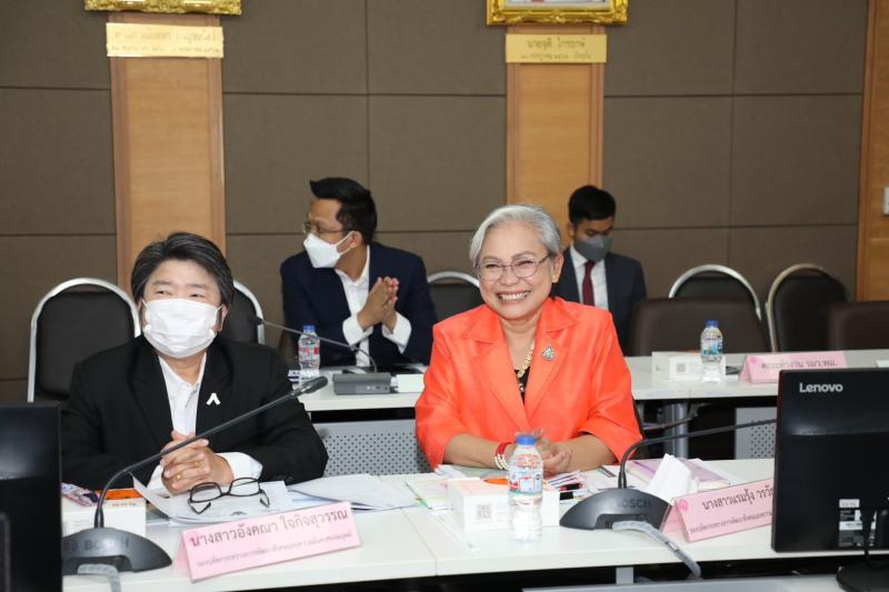 รมว.พม. เป็นประธาน�