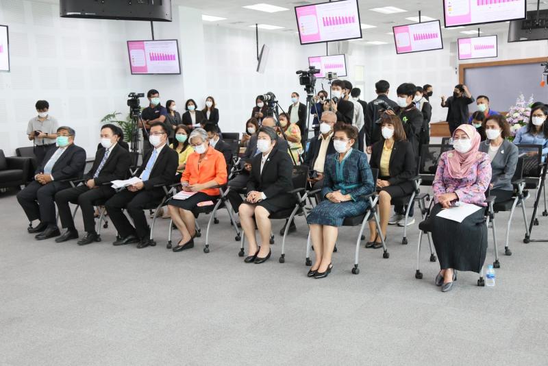 พม. จับมือ TDRI แถลงสถ
