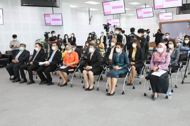 พม. จับมือ TDRI แถลงสถ