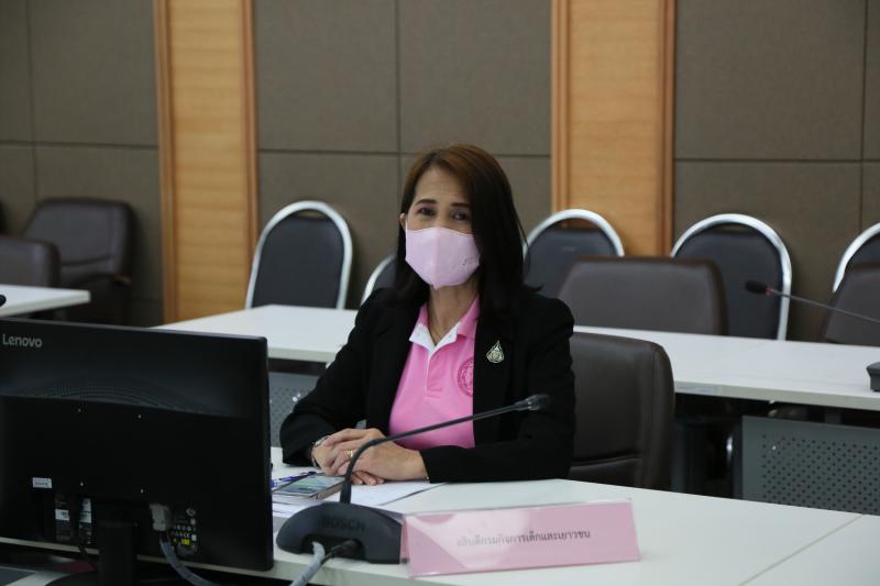 ปลัด พม. เป็นประธา�