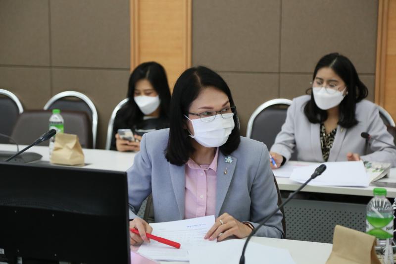 ปลัด พม. เป็นประธา�