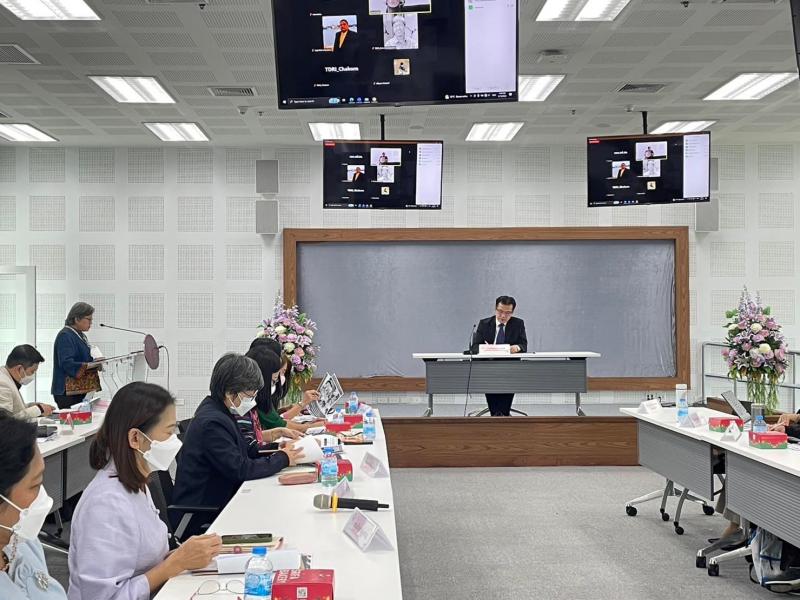 พม. เปิดประชุมผู้เ