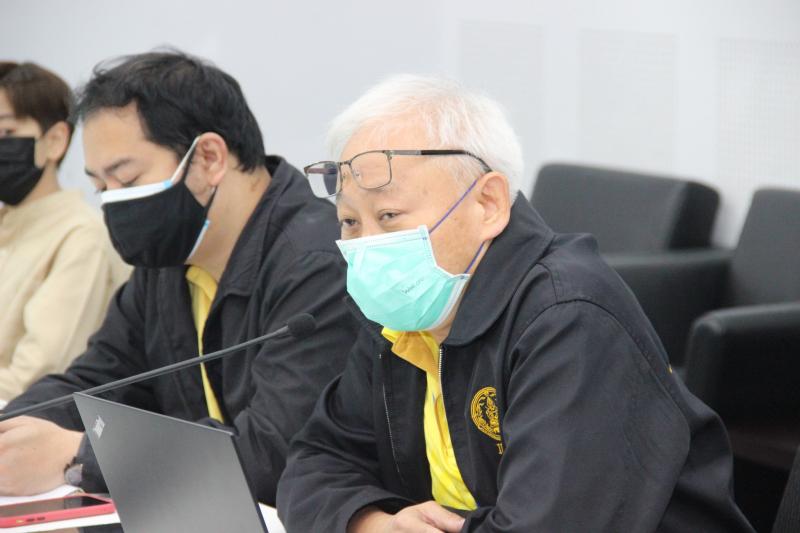 ประชุมติดตามการใ�