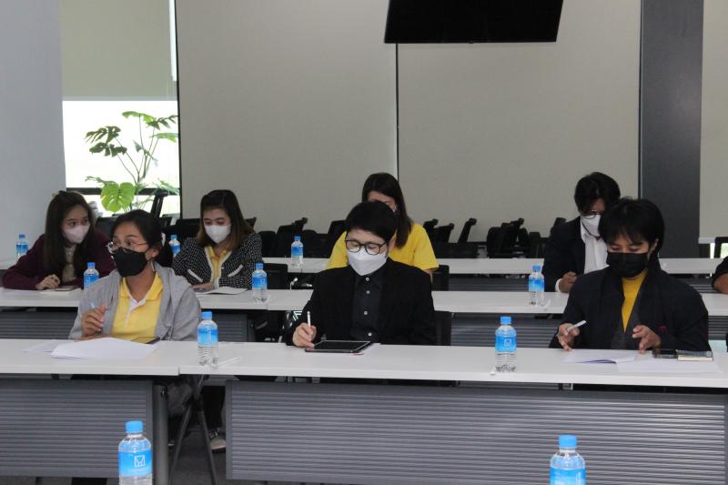 ประชุมติดตามการใ�