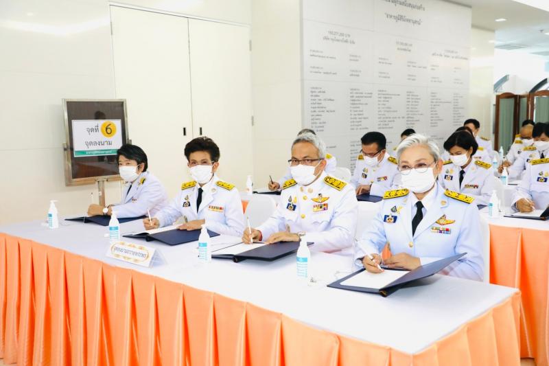 ปลัดกระทรวงพม.นำค�