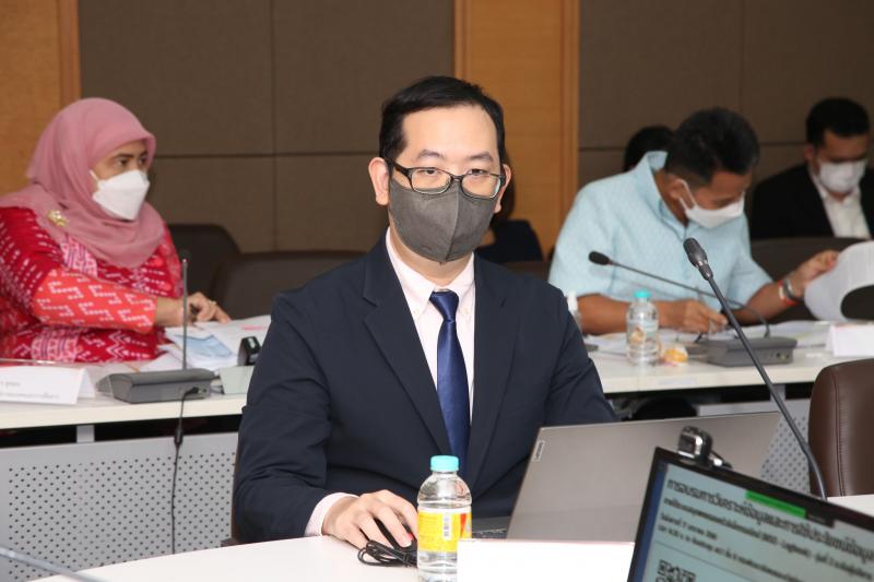 ปลัด พม. เป็นประธา�