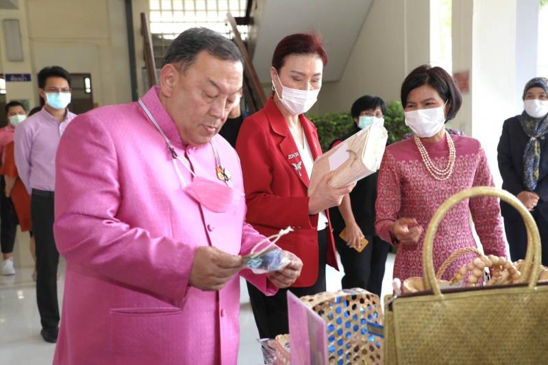 พม. จับมือสโมสรซอน