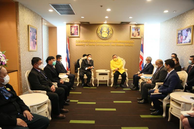 พม. ร่วมแลกเปลี่ยน