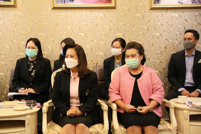 พม. ร่วมหารือ เอกอ�