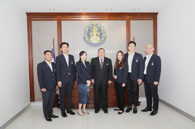 พม. ต้อนรับผู้นำหล