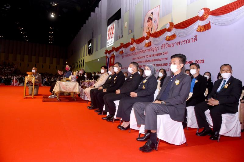 พม. ร่วมเฝ้ารับสเด