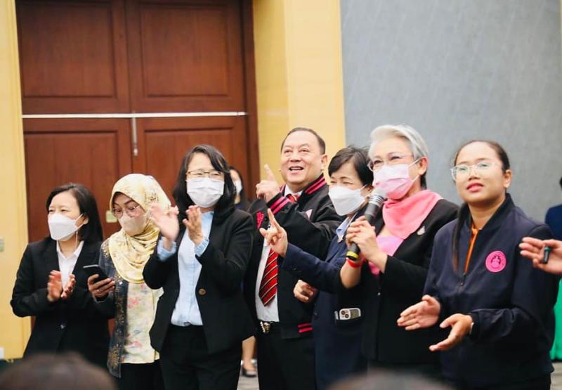 รมว.พม. แนะยุวทูตค�