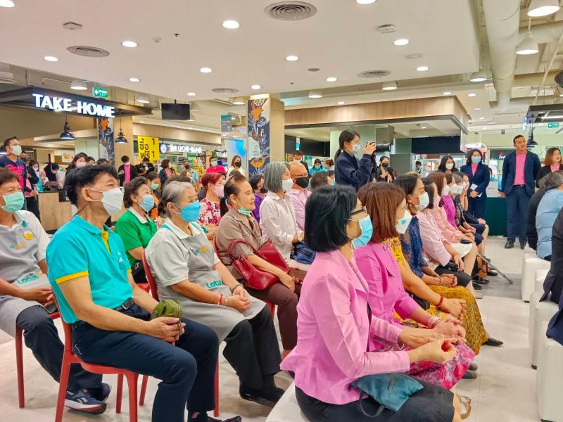 พม. หนุนภาคธุรกิจเ