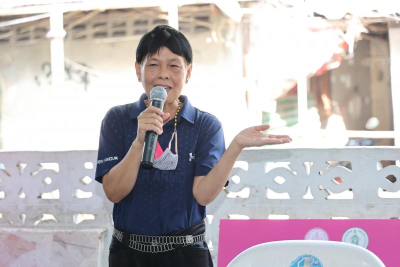 ปลัด พม. เปิดศูนย์�
