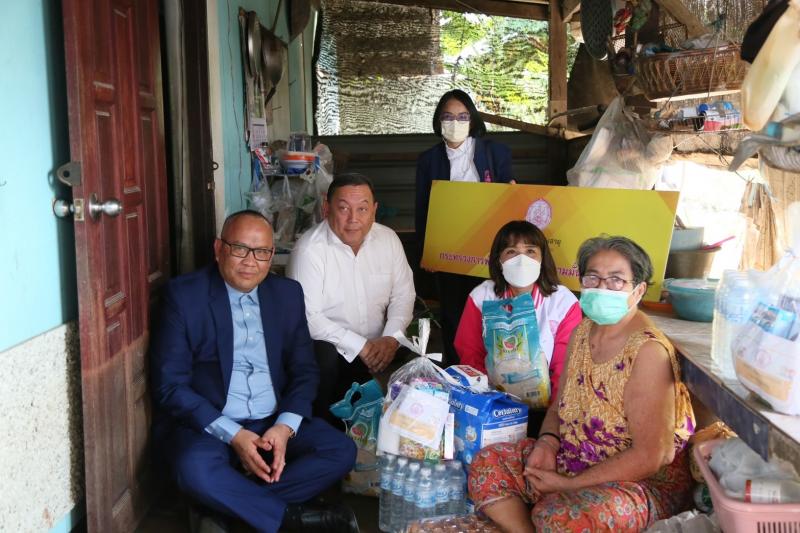 รมว.พม. เตรียมหนุน�