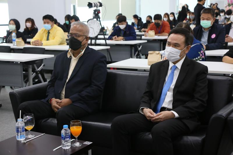 พม.จัดการประชุมคุ�