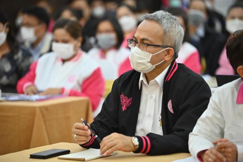 พม.มอบนโยบายการขั�