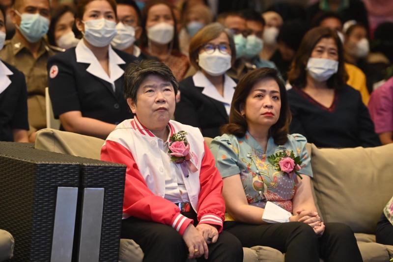 พม. เปิดงานมหกรรม