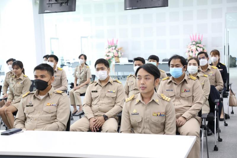 พม. มอบประกาศนียบั