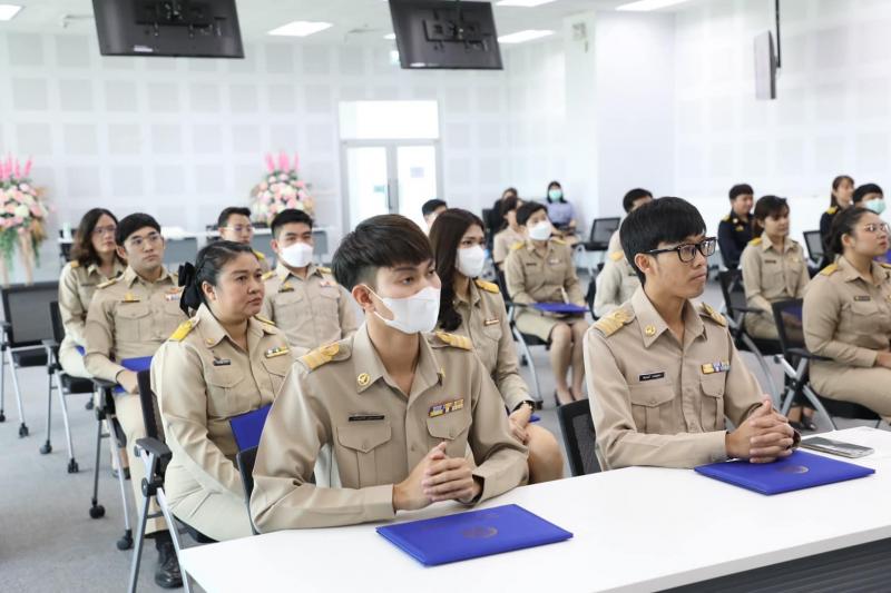 พม. มอบประกาศนียบั