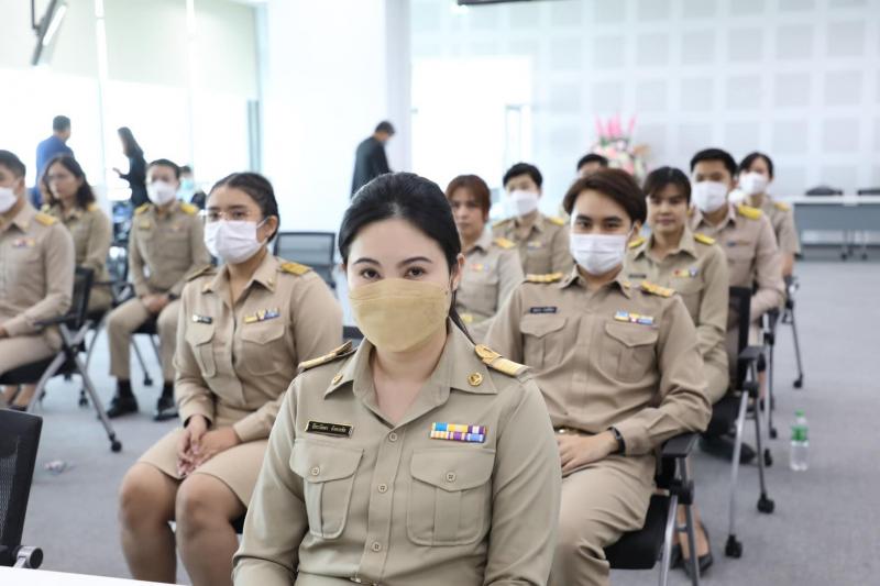 พม. มอบประกาศนียบั