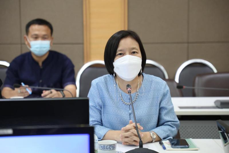 พม. ร่วมกับทีม Smiles for 