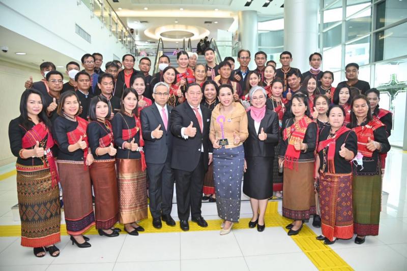 พม. จัดงานวันสตรีส