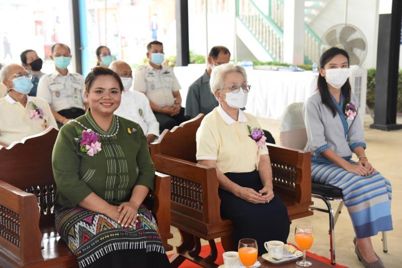 พม. เดินหน้า เปิดโ�