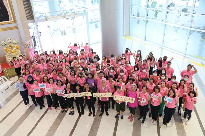 Kick Off  สร้างความผาสุ�
