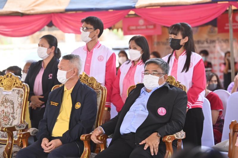 รมว.พม. ลงพื้นที่ม�