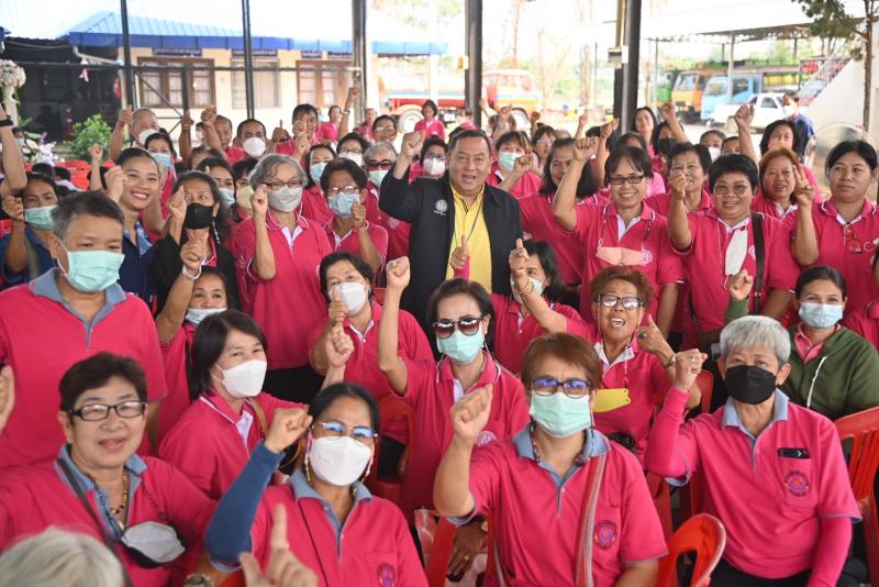 จุติ รมว.พม. เร่งเค�