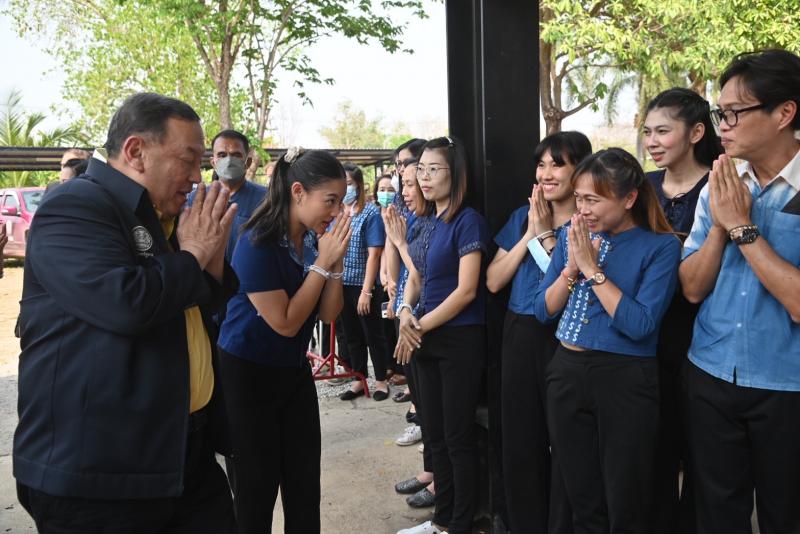 จุติ รมว.พม. เร่งเค�