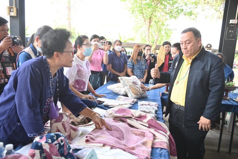 จุติ รมว.พม. เร่งเค�